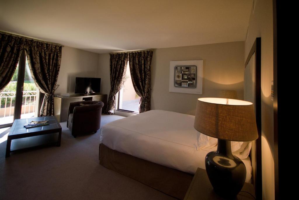 Le Daya Hotel & Spa - Boutique Hotel Roquebrune-sur Argens Oda fotoğraf