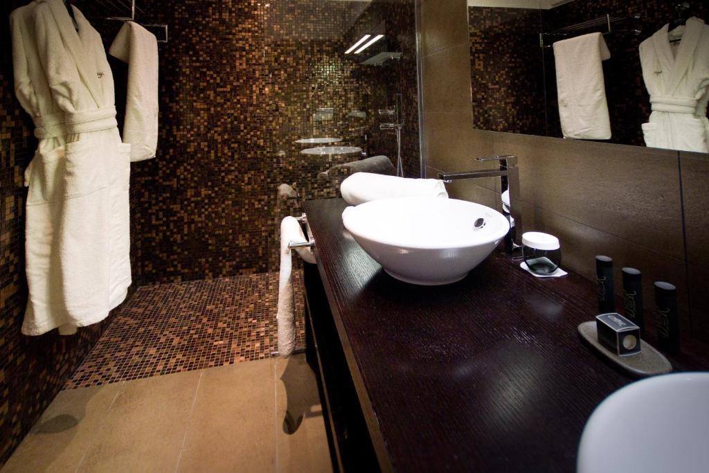 Le Daya Hotel & Spa - Boutique Hotel Roquebrune-sur Argens Oda fotoğraf